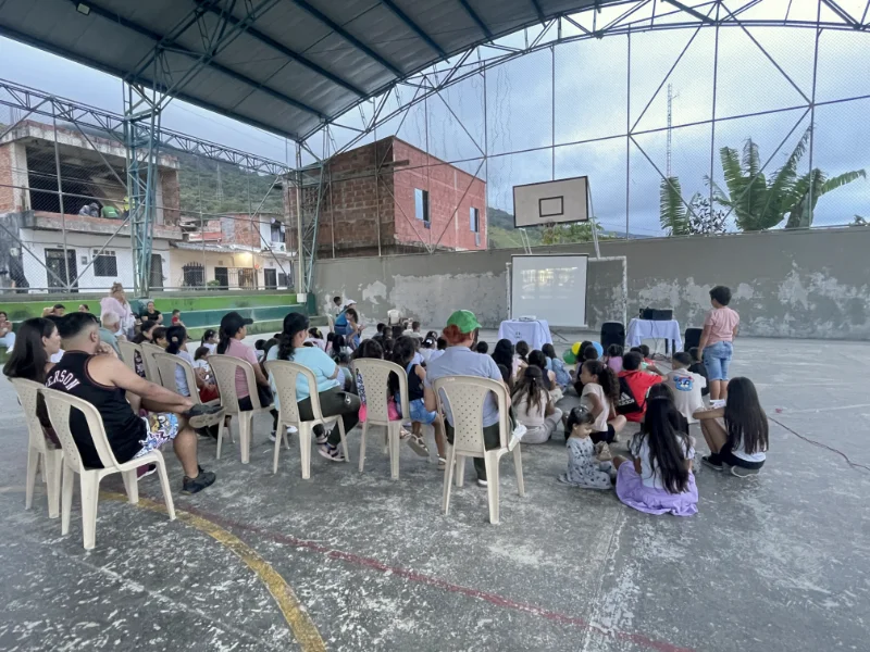 Foto 2 Coosanluis al Barrio